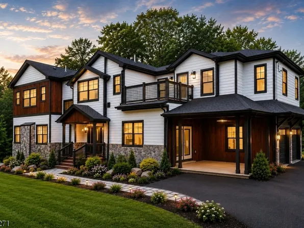 49 Northwood Rd, Hopatcong Boro, NJ 07849