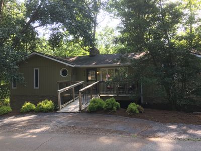 516 Artist Dr, Nashville, IN, 47448