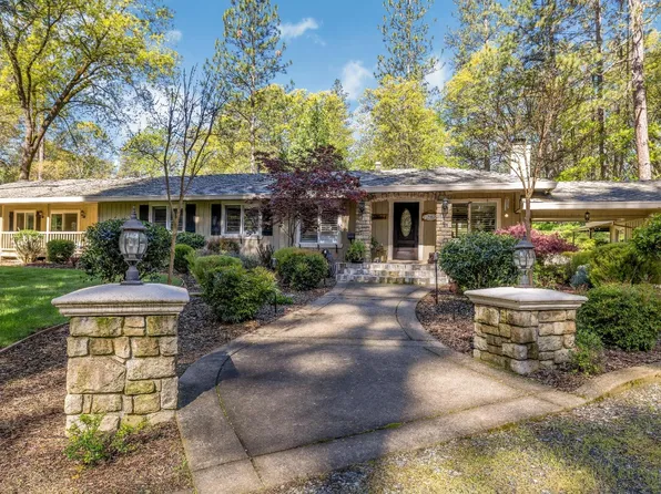 16451 N Rocky Rd, Meadow Vista, CA 95722