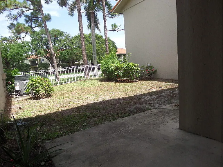 1440 Windorah Way #D — Photo 20