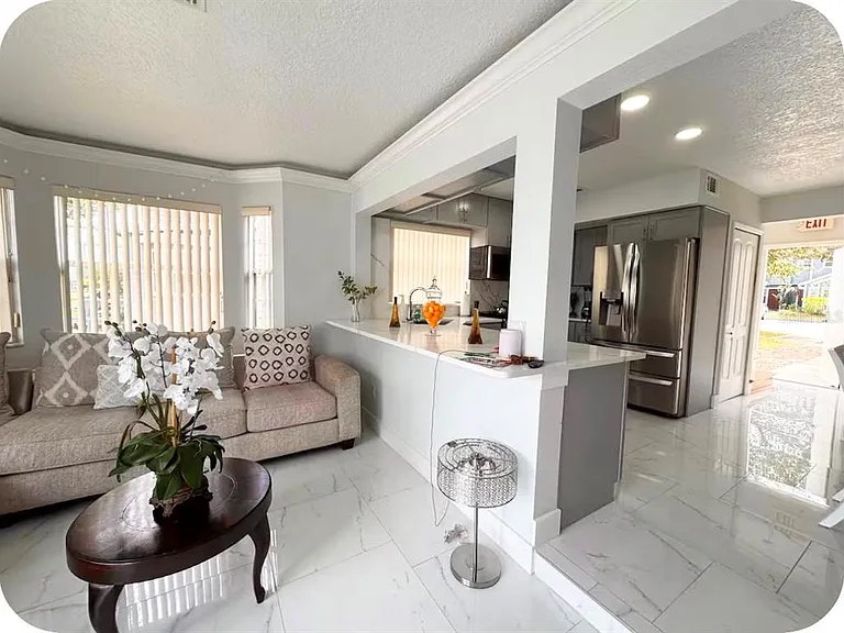 574 Orchid Dr — Photo 6
