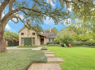 914 Old Lake Rd, Houston, TX 77057
