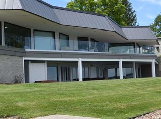 7600 E Shore Rd, Traverse City, MI 49686