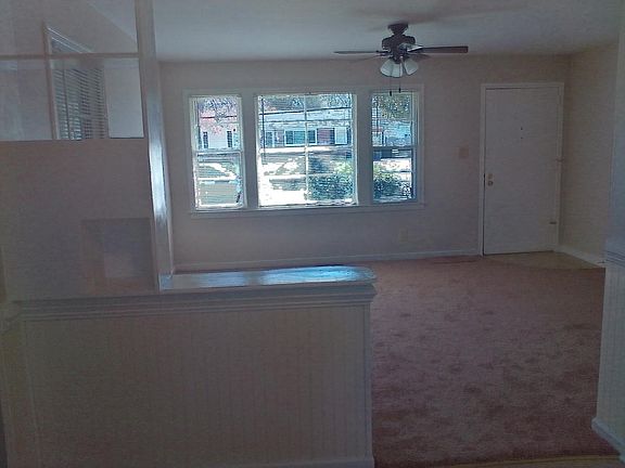 4th image of 6 Wedgewood Dr