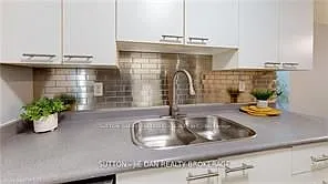 30 Chapman Ct #102 — Photo 7