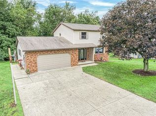 341 Shannon Cir, New Brighton, PA