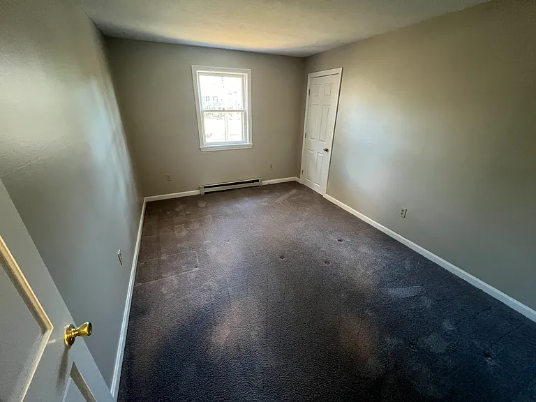 5 Nichols Ave #R — Photo 6