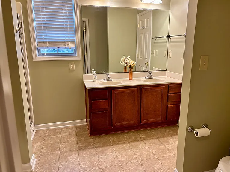 4710 Bay Cove Ct — Photo 41