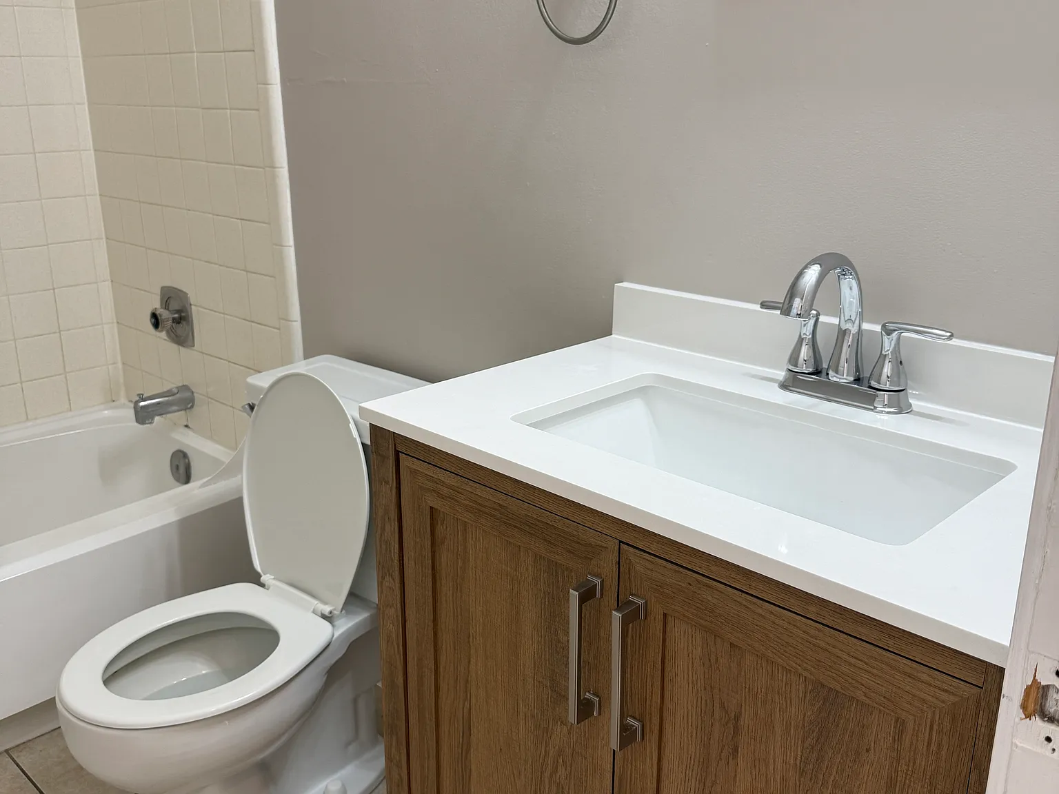 2 bed, 900 sqft, $1,250 — Photo 4
