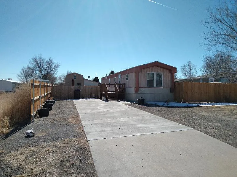 2 bed, 840 sqft, $1,400 — Photo 1