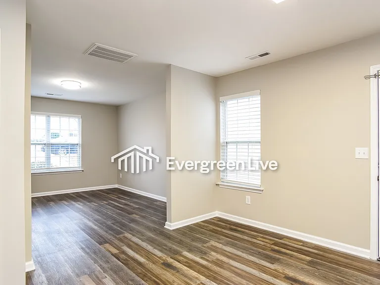 5735 Joshua Ln — Photo 15