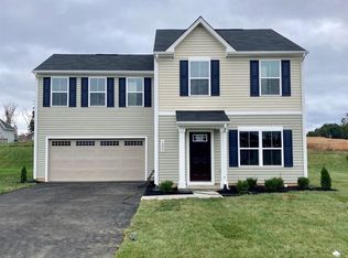 26 Flatt Ln, Grottoes, VA 24441