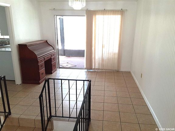 4th image of 3912 NW 36th Ter