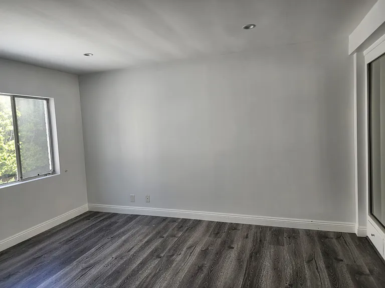 10635 Wilshire Blvd — Photo 5