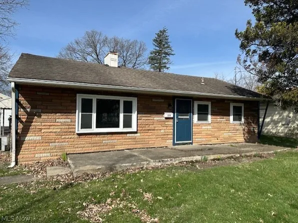 220 Carnegie Ave, Youngstown, OH 44515