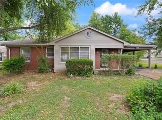 806 Elmwood Ave, New Albany, IN 47150