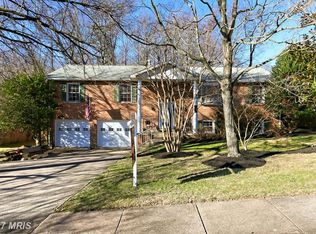 6652 Newchandler Ct, Burke, VA 22015