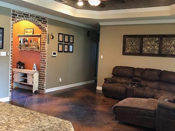 5th image of 9635 Grapevine Dr