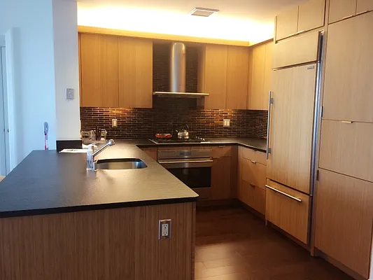 Sold by Battery Park Realty | media 4