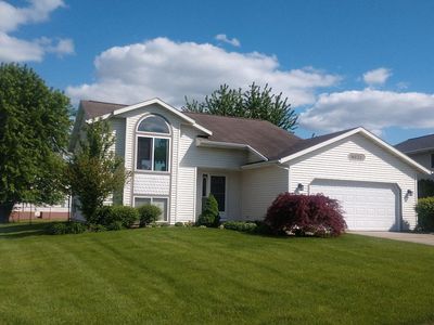 5322 Mulligan Dr SW, Wyoming, MI, 49509