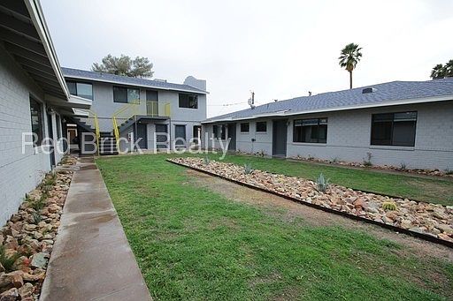 4th image of 521 E Mariposa St APT 102