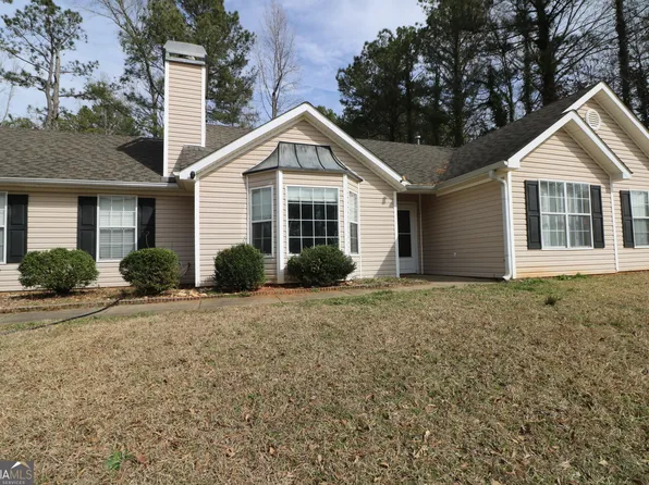 95 Pemberton Pl, Sharpsburg, GA 30277