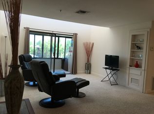 3095 Lakeside Dr APT 308, Reno, NV 89509