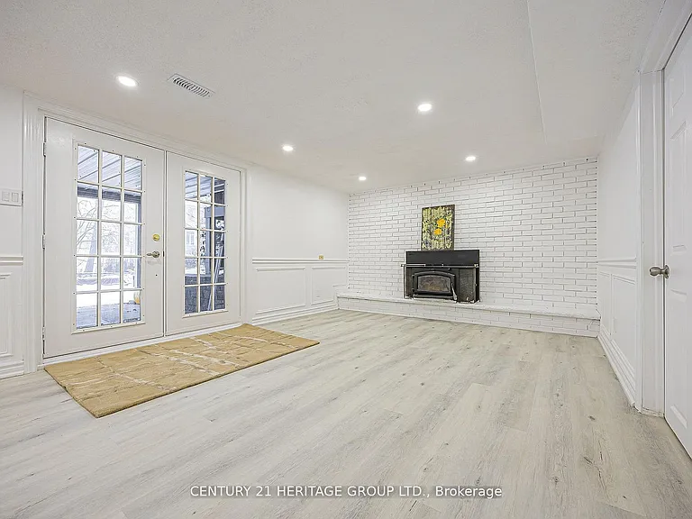 60 Fairway Dr — Photo 17