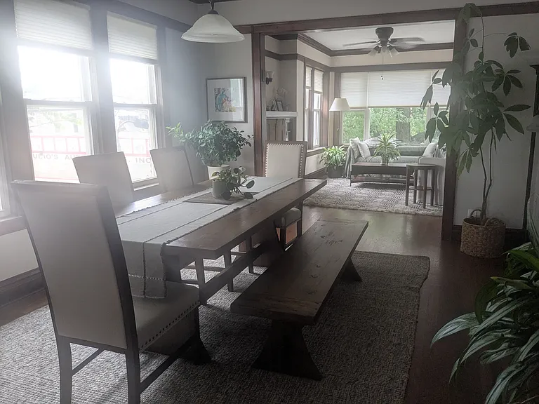 2815 N Sacramento Ave #2 — Photo 5