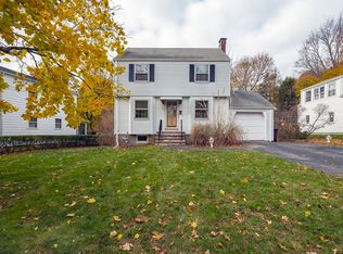 38 Mount Vernon Rd W, Weymouth, MA 02189