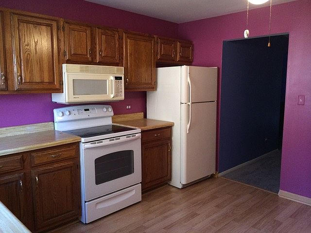 2nd image of 2207 Nichols Rd APT B