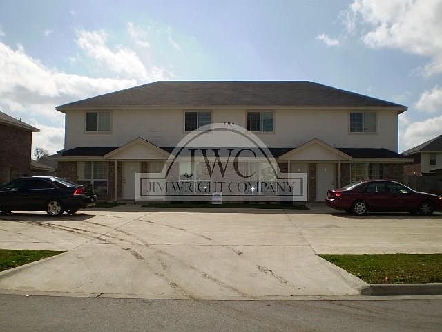 1st image of 4004 Madison Dr APT B