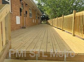 329 Eichelberger St