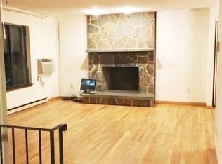 135 Highview Ave APT 5, Stamford, CT 06907