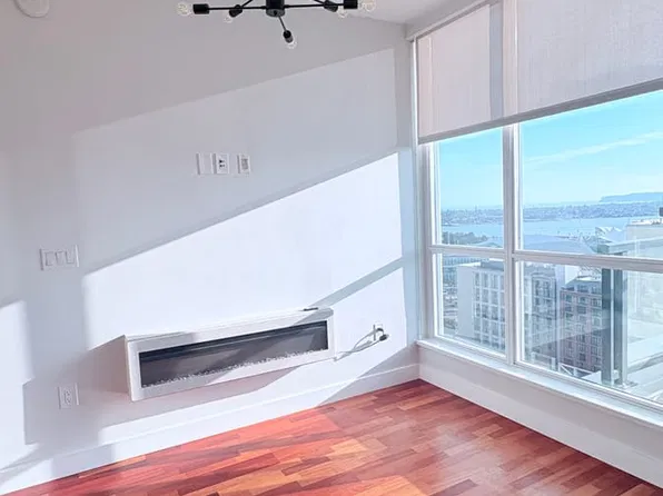 325 7th Ave Unit 1905, San Diego, CA 92101