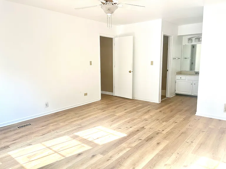 436 Cambridge Way — Photo 12