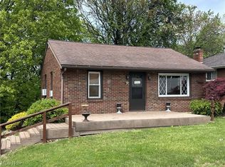 385 Truax Ln, Weirton, WV 26062