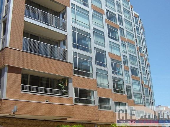 2nd image of 2222 Detroit Ave APT 616