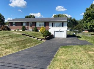 2142 Middletown Eaton Rd, Middletown, OH 45042
