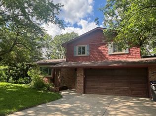 7640 South St, Lincoln, NE 68506
