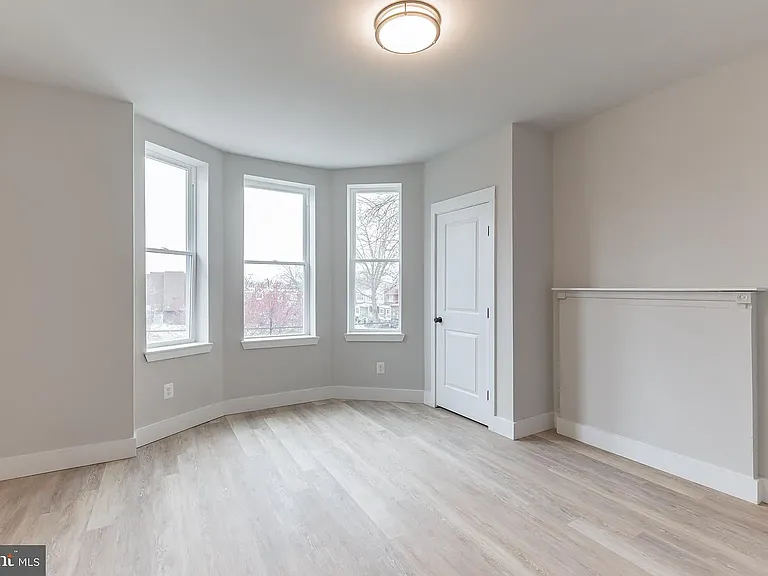 1512 S 58th St #2 — Photo 16