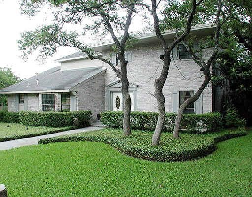 1st image of 3550 HUNTERS CIR