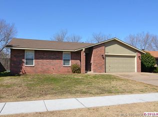 1324 S 123rd East Ave, Tulsa, OK 74128