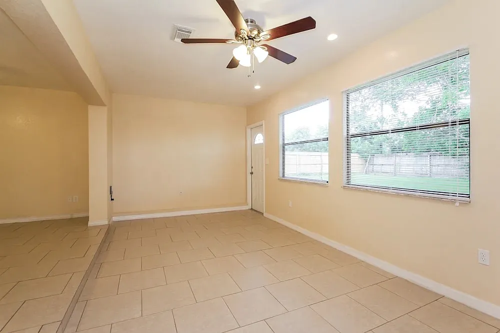 3 bed, 1517 sqft, $1,825 — Photo 4