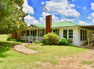 3324 County Lake Rd, Sulligent, AL 35586