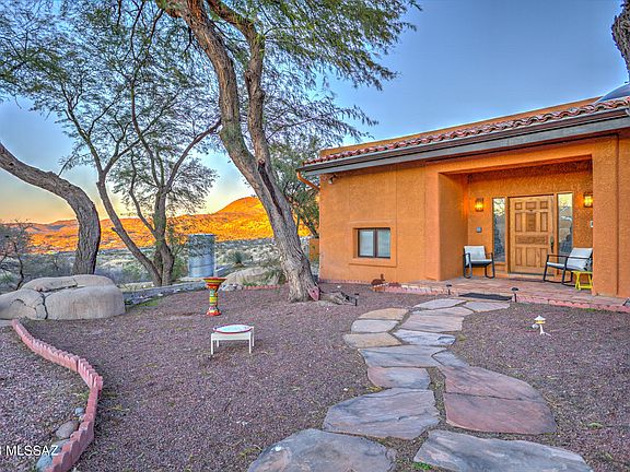 3rd image of 5460 E Camino Arista