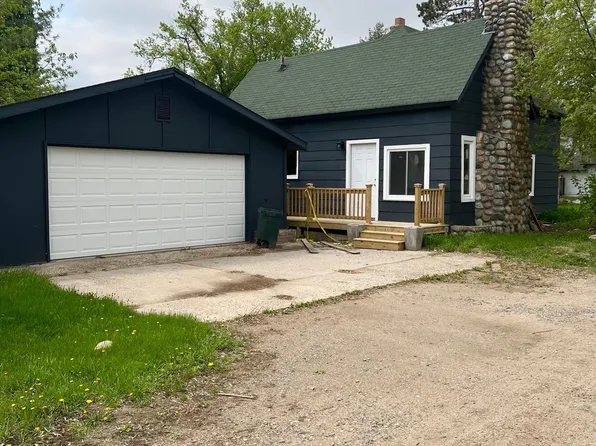 801 Front St, Walker, MN 56484