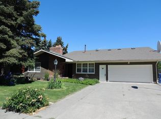 1005 Park Garden Rd, Great Falls, MT 59404