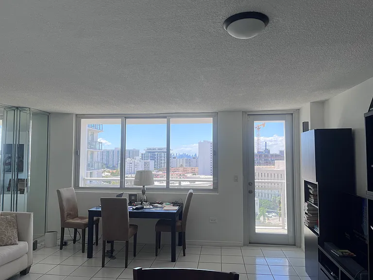 7135 Collins Ave #1033 — Photo 7
