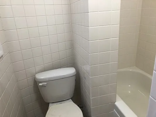 Rented by Friedman Roth Realty | media 10